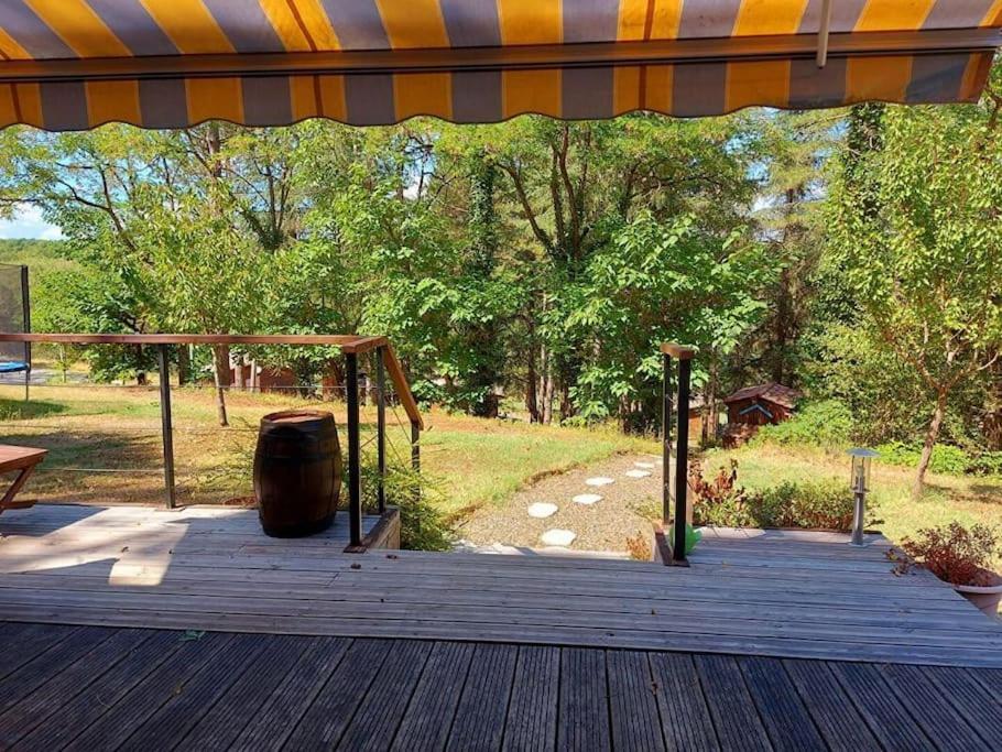 Chalet Au Milieu De La Foret Avec Lac A Proximite Layrac Exterior foto